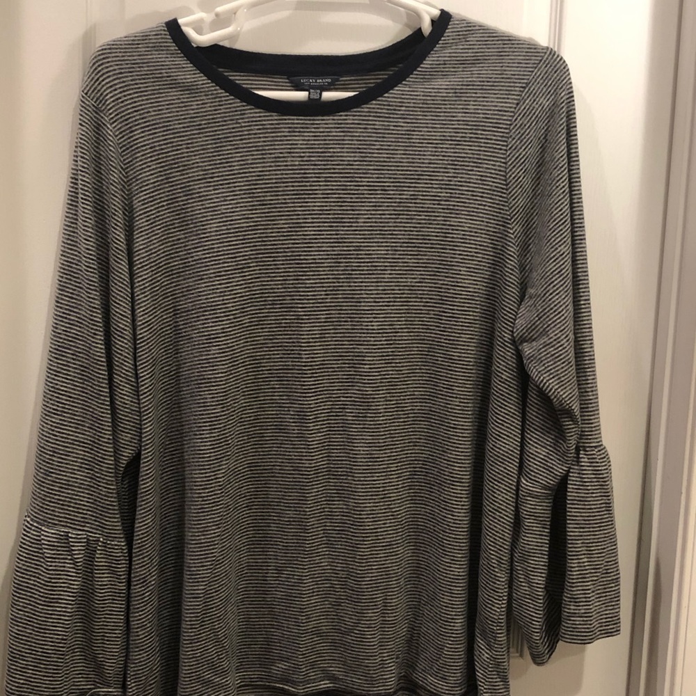 NWOT Lucky Brand Bell Sleeve shirt